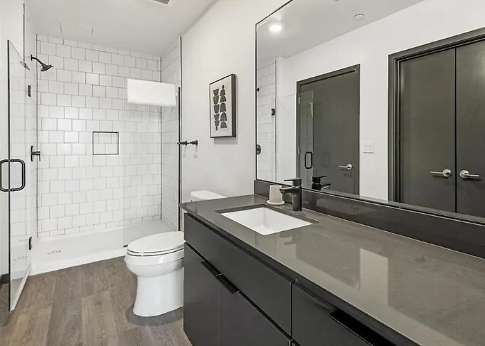 Apartment Landing - Modern With Amazing Amenities
