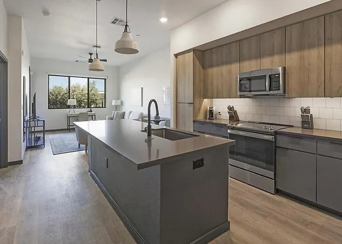 Landing - Modern With Amazing Amenities Apartment Scottsdale