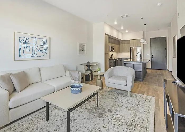 Landing - Modern With Amazing Amenities